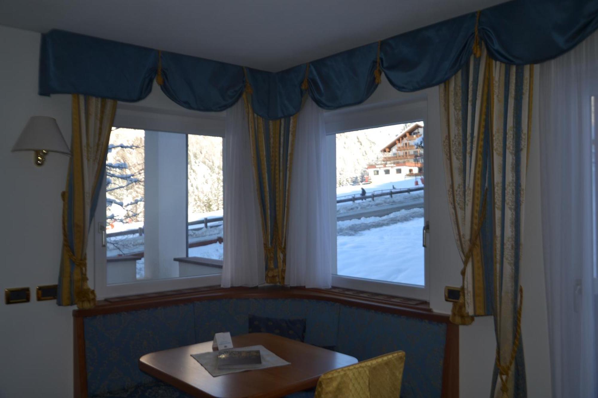 Hotel Scoiattolo Sëlva di Val Gardena Eksteriør billede