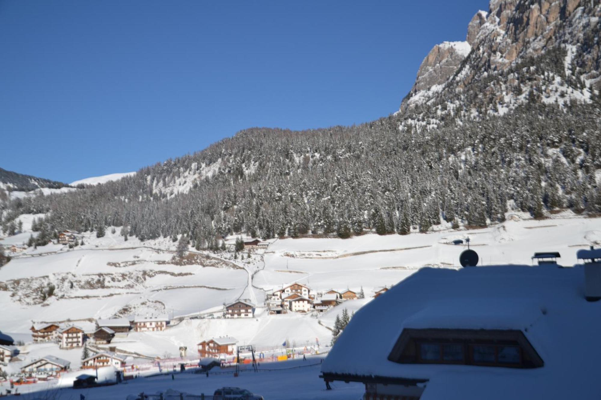 Hotel Scoiattolo Sëlva di Val Gardena Eksteriør billede
