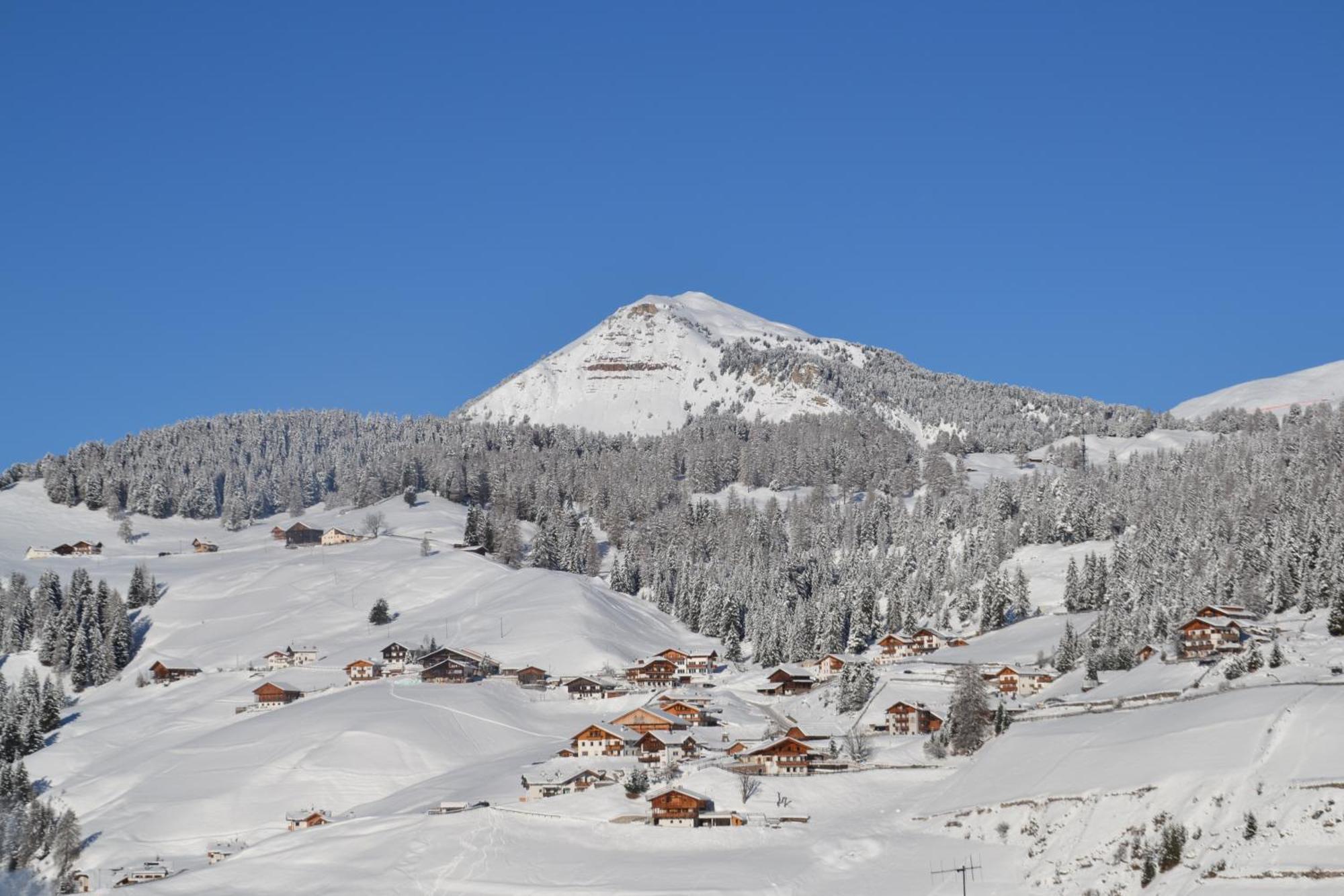 Hotel Scoiattolo Sëlva di Val Gardena Eksteriør billede