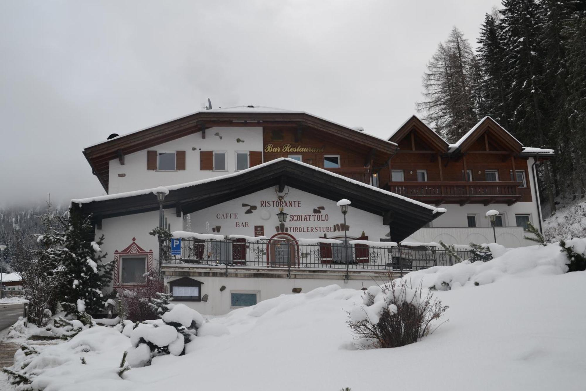 Hotel Scoiattolo Sëlva di Val Gardena Eksteriør billede