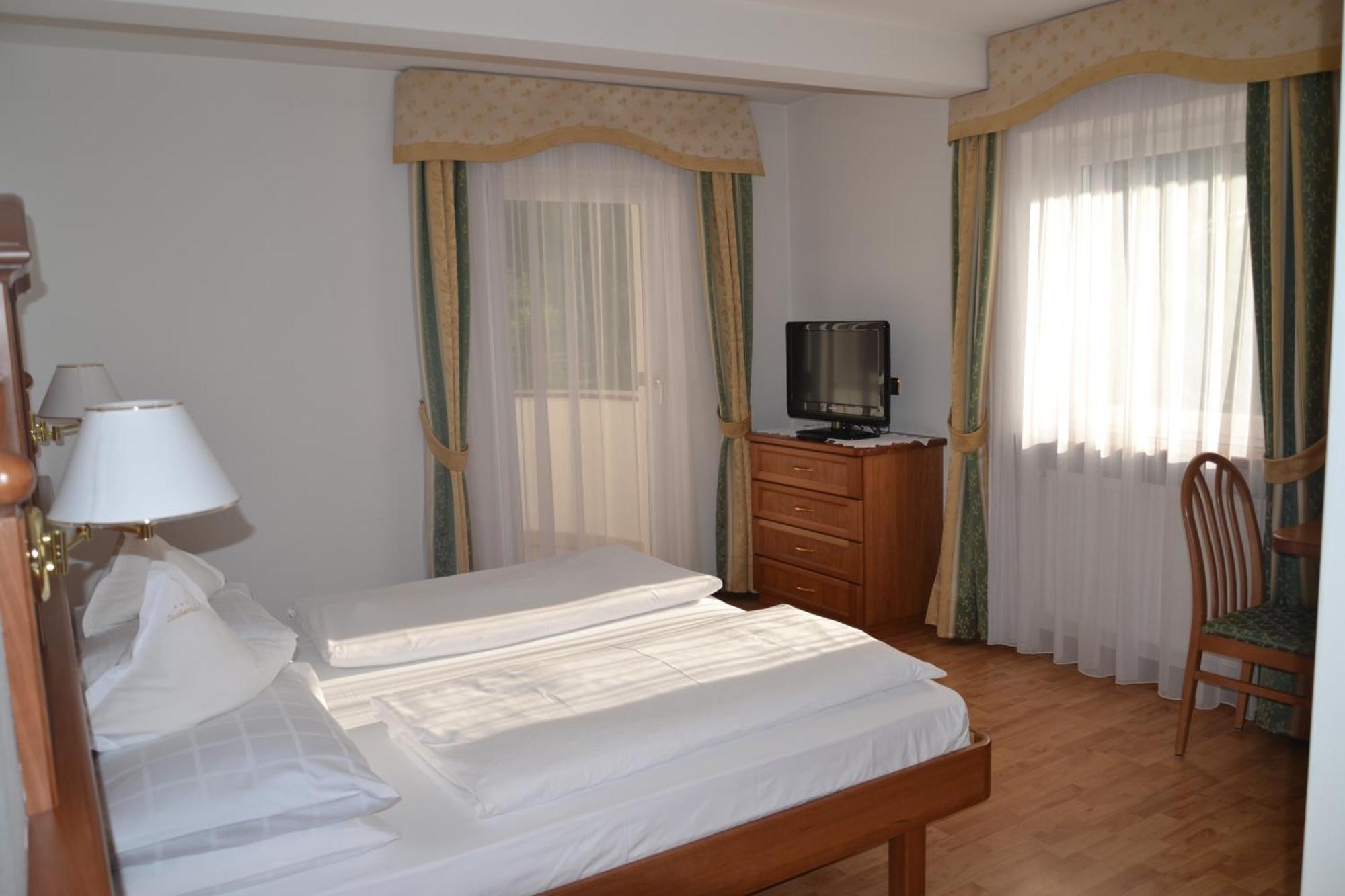 Hotel Scoiattolo Sëlva di Val Gardena Eksteriør billede