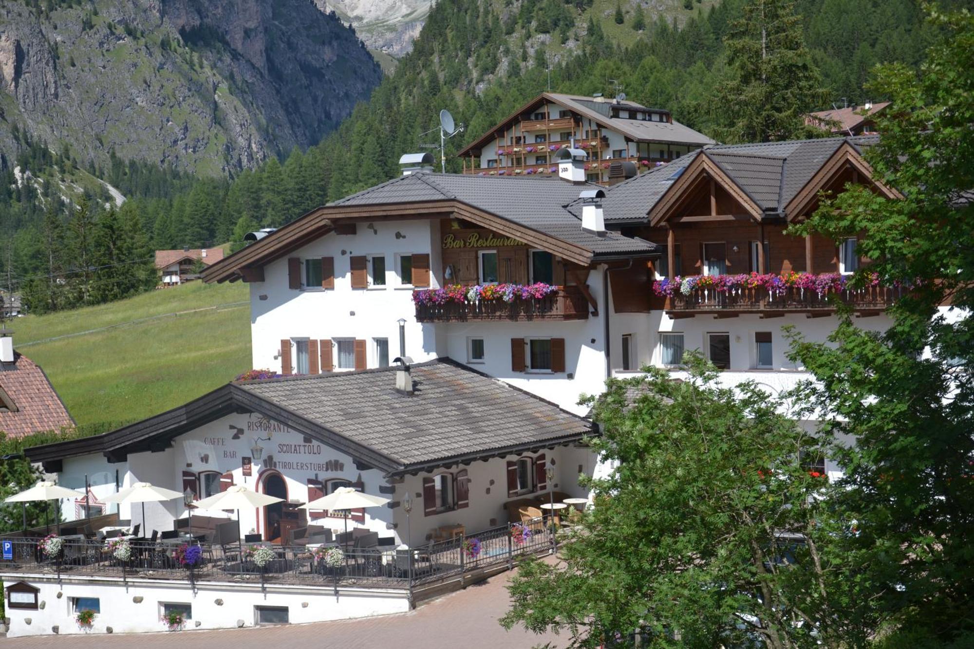 Hotel Scoiattolo Sëlva di Val Gardena Eksteriør billede